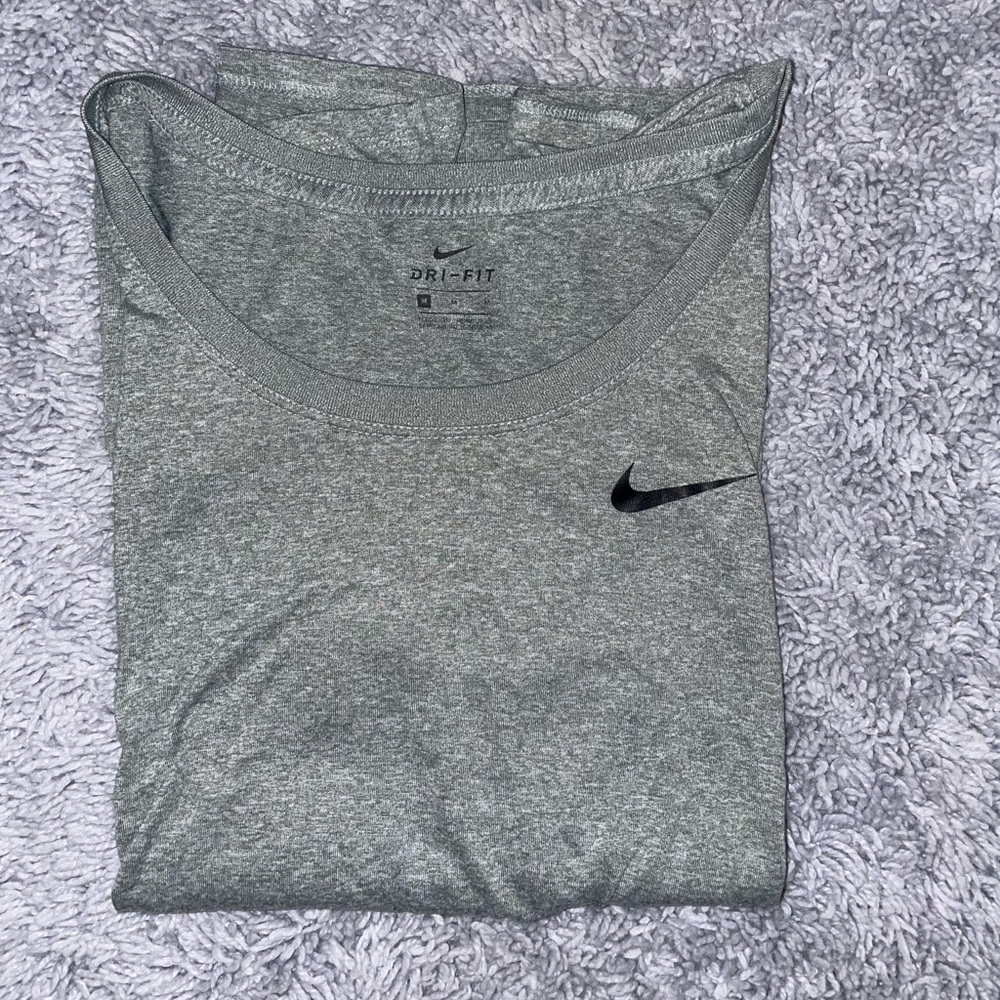 Nike T-Shirt